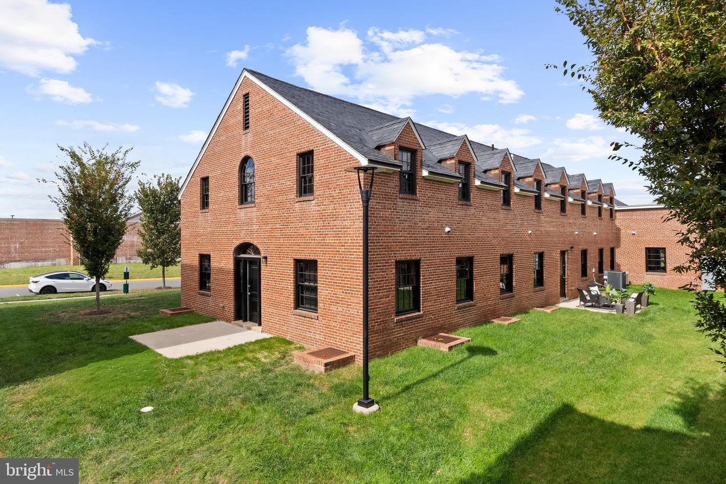 9071 Power House Road #103, Lorton