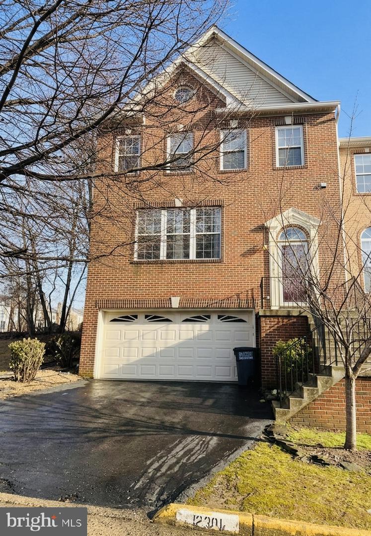 12301 Fieldbrook Place, Fairfax