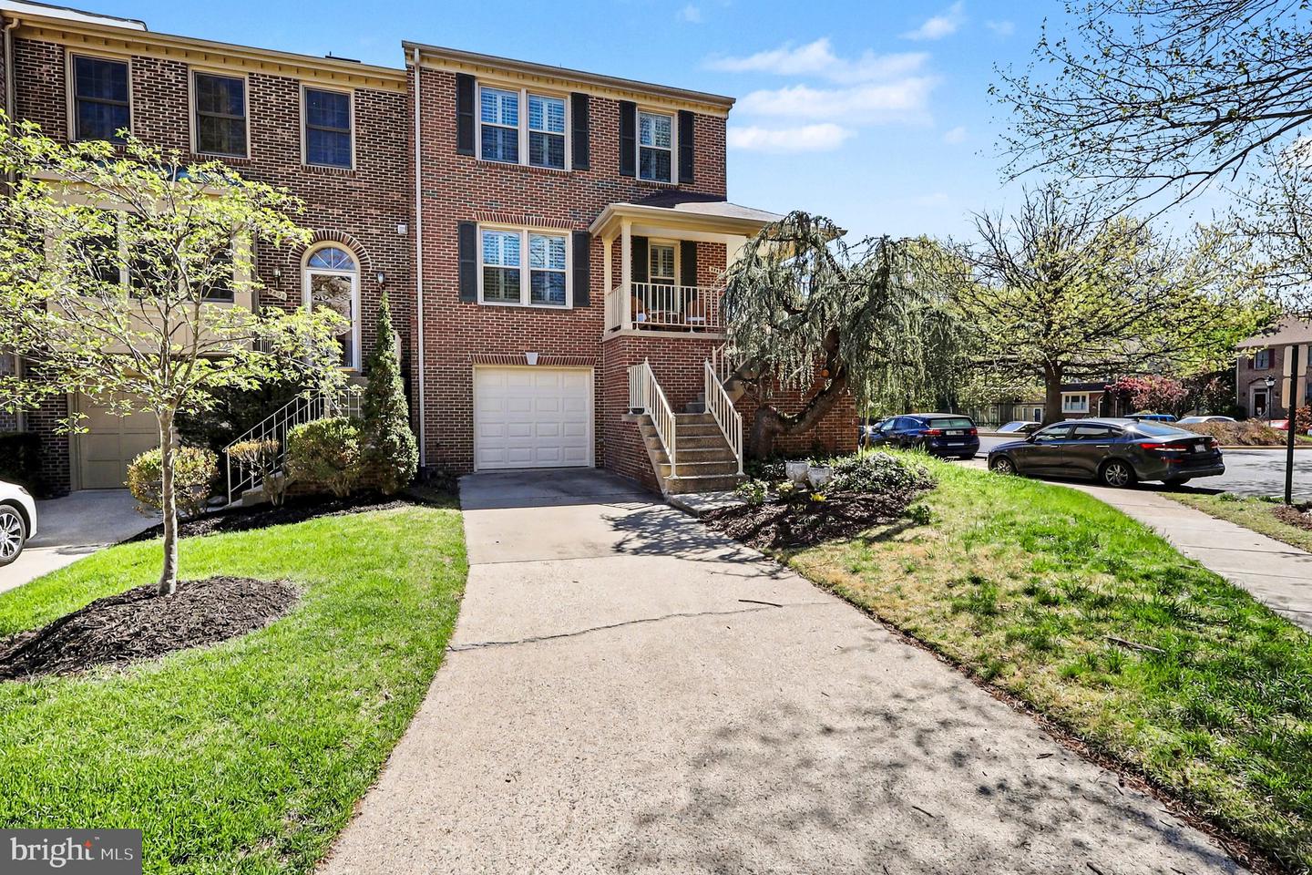 8433 Millwood Drive, Springfield