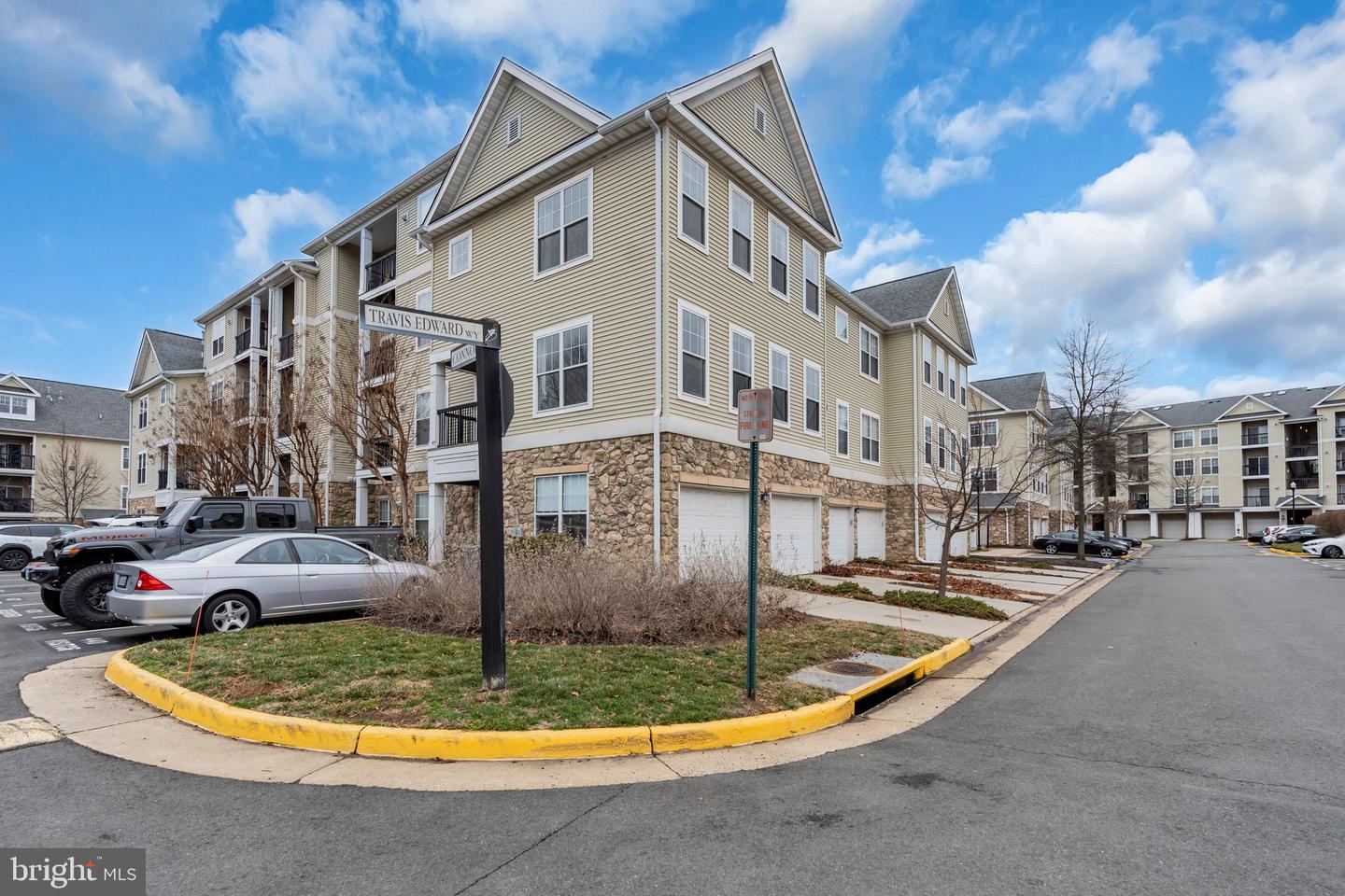 13399 Connor Drive #t, Centreville