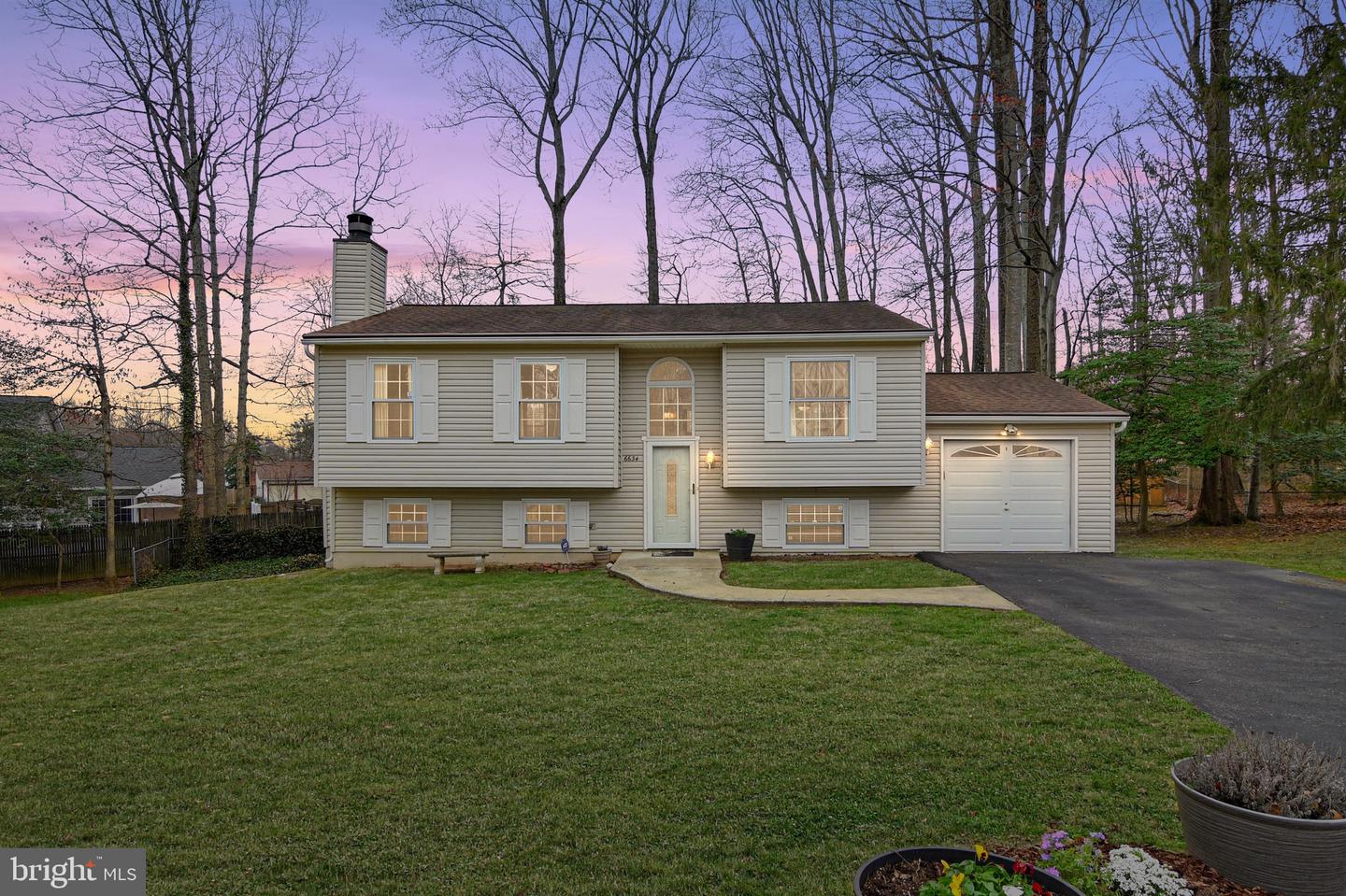 6634 Cardington Court, Burke