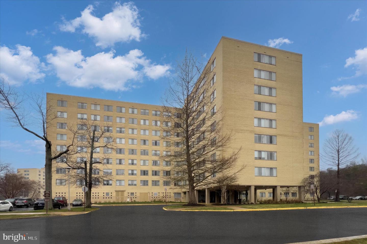 6641 Wakefield Drive #112, Alexandria