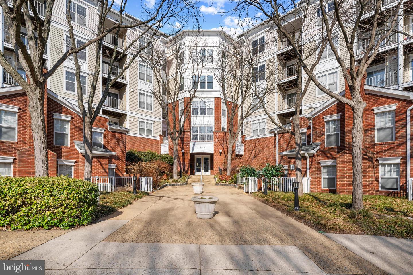 1625 International Drive #314, Mclean