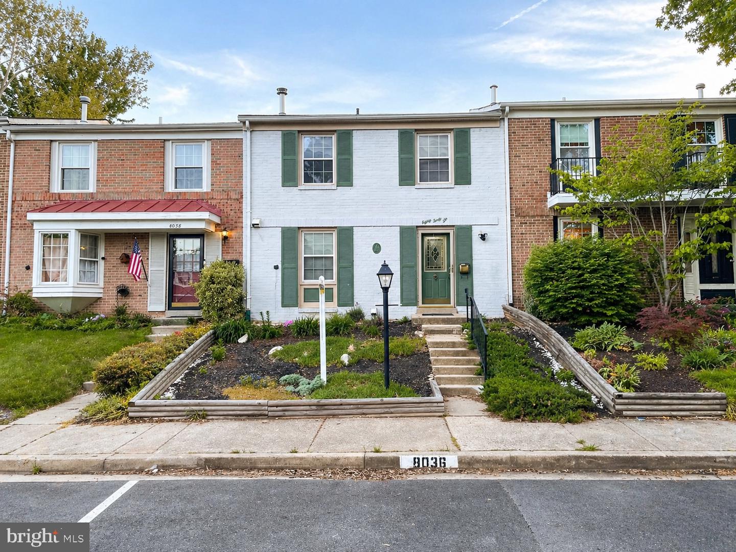 8036 Saint Annes Court, Alexandria