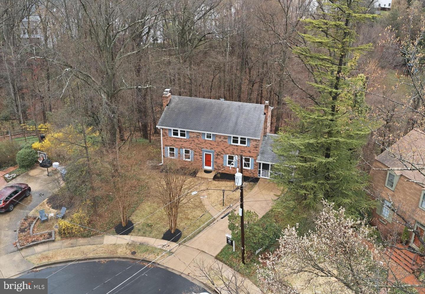 5300 Neville Court, Alexandria