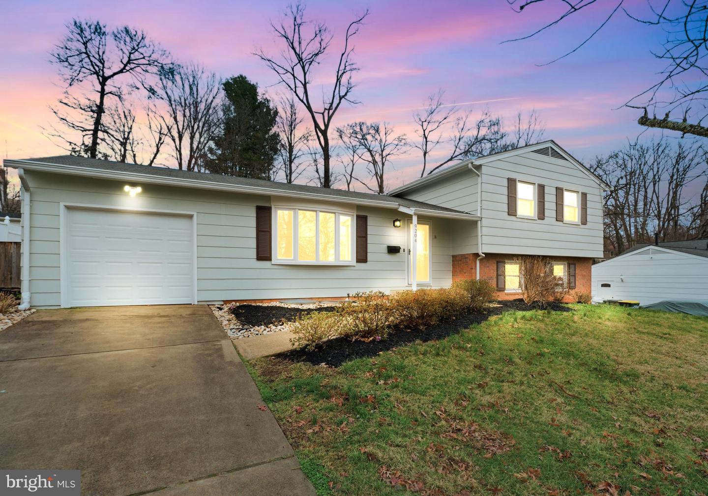 9204 Ashmeade Drive, Fairfax