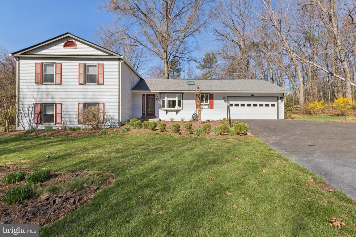 2926 Fort Lee Street, Herndon