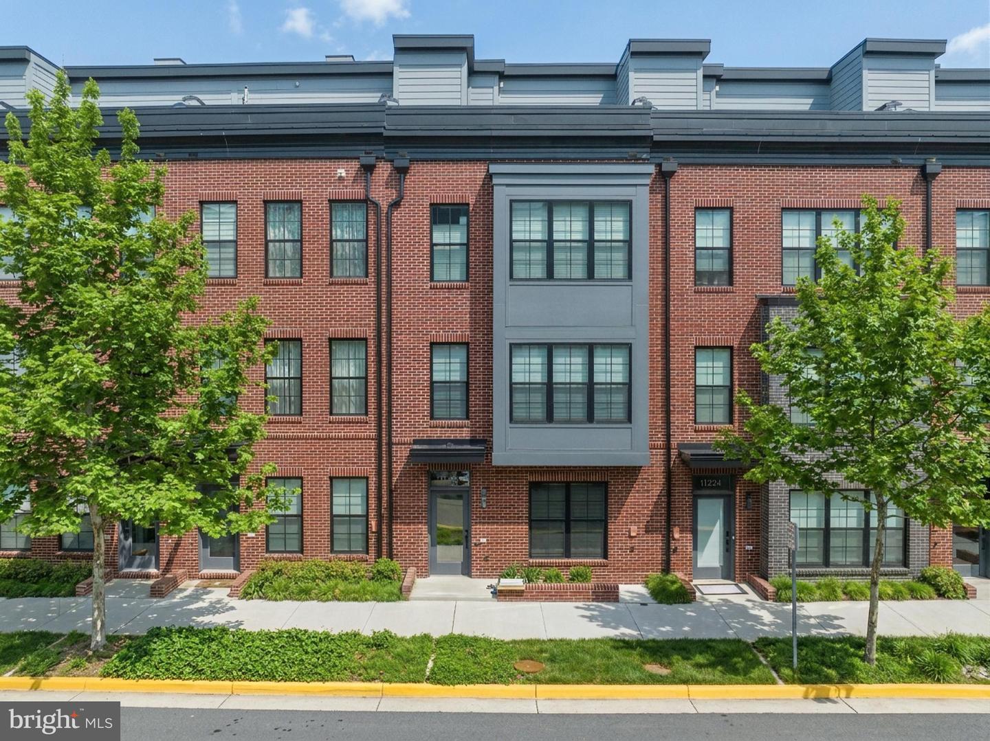 11226 Beaker Street, Reston
