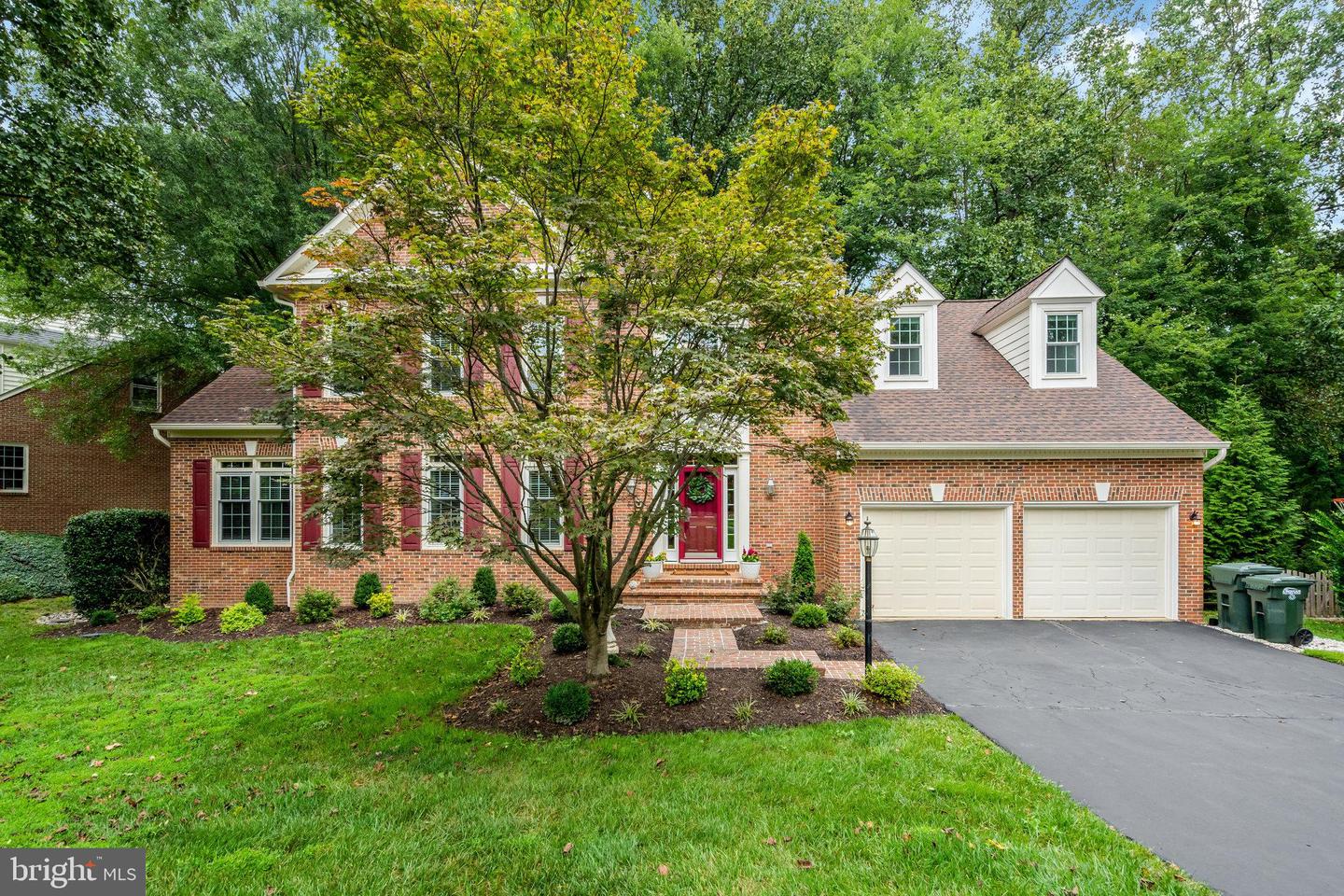 11181 Longwood Grove Drive, Reston