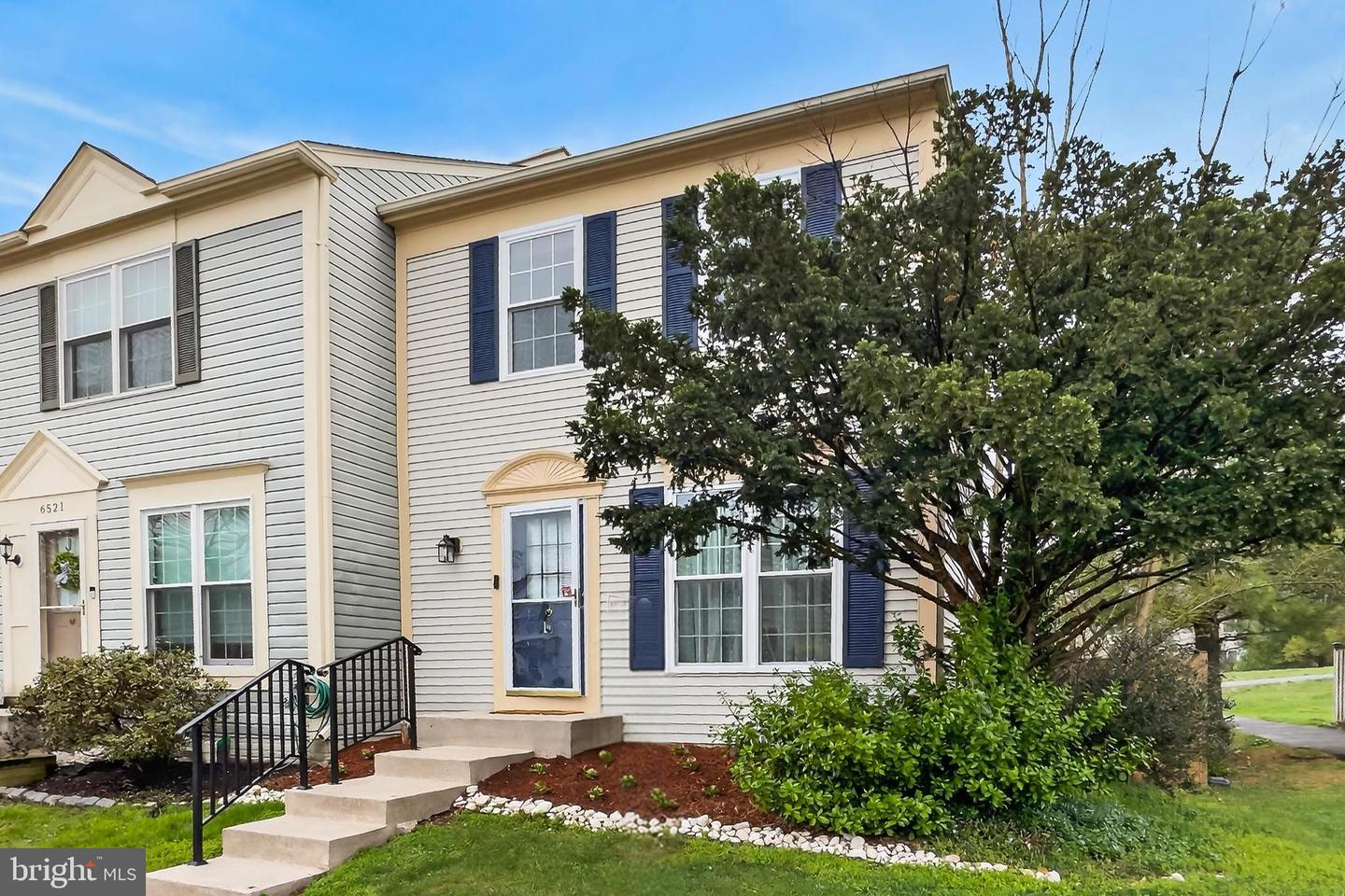 6523 Old Carriage Lane, Alexandria