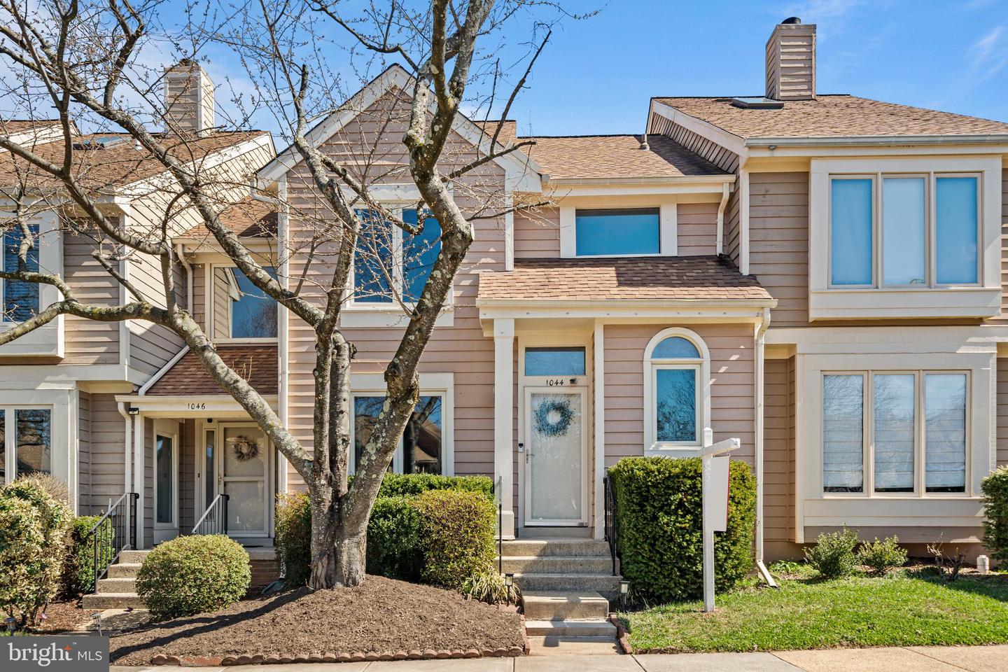 1044 Trevino Lane, Herndon