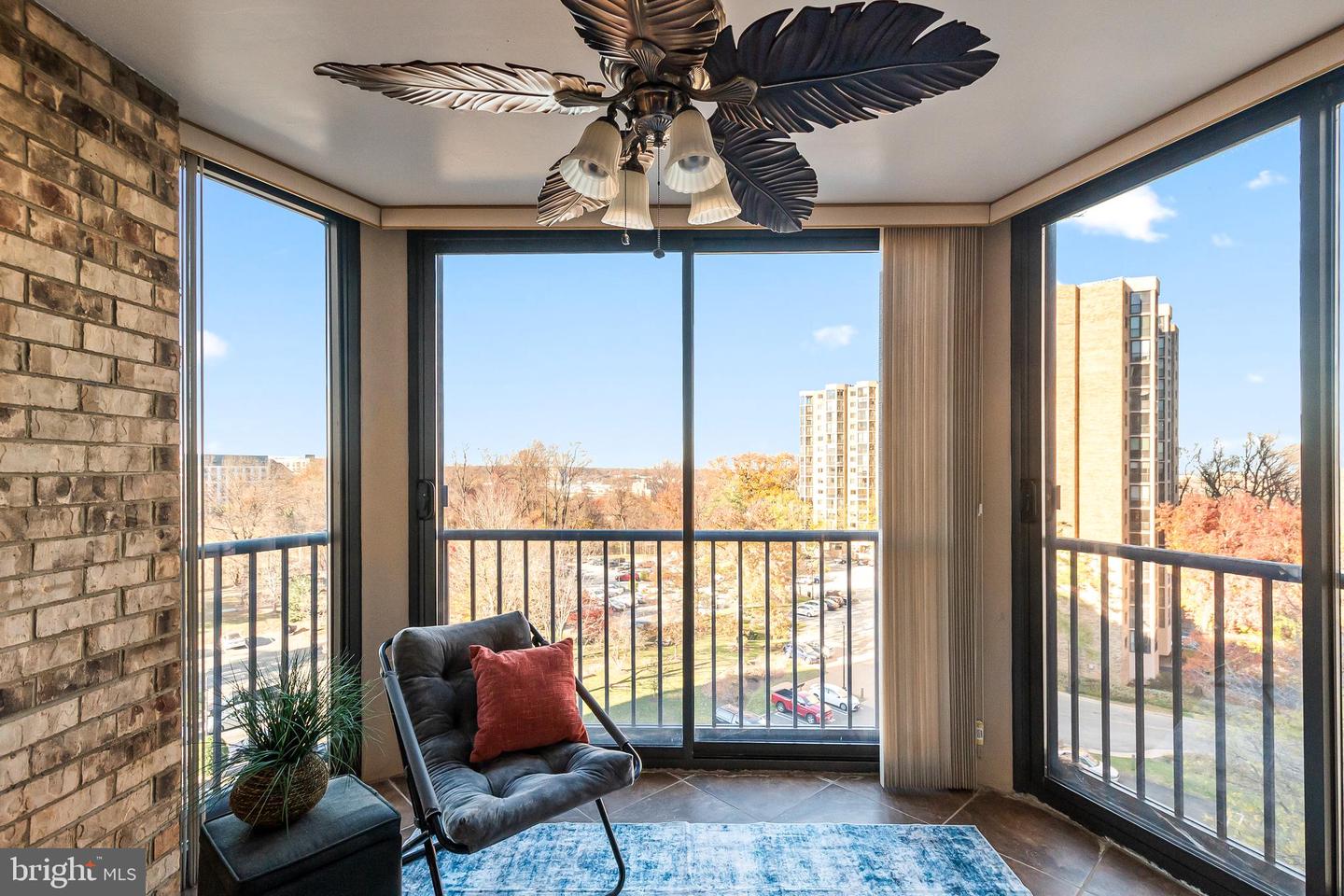5902 Mount Eagle Drive #801, Alexandria