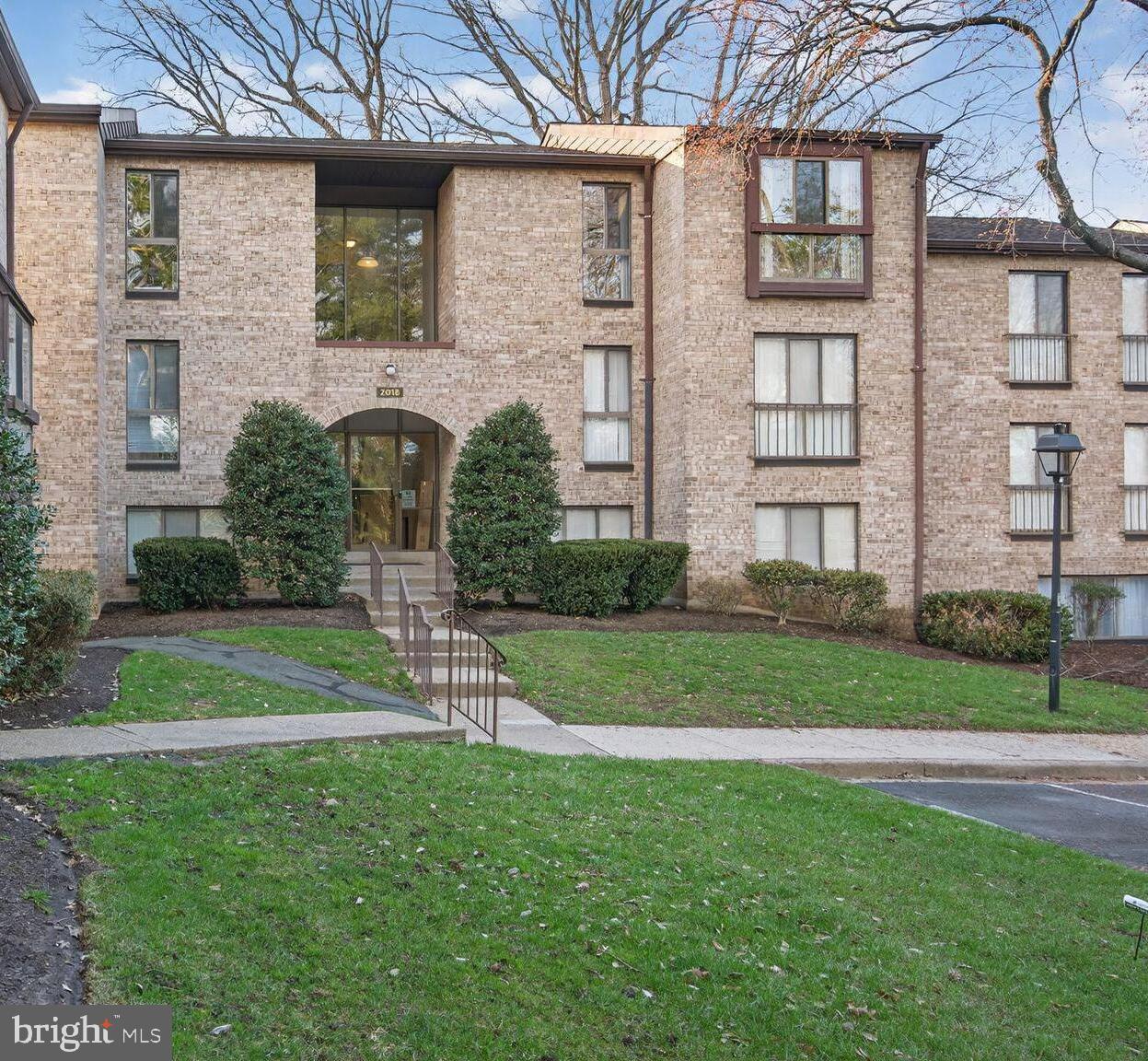 2018 Colts Neck Road #10/11b, Reston