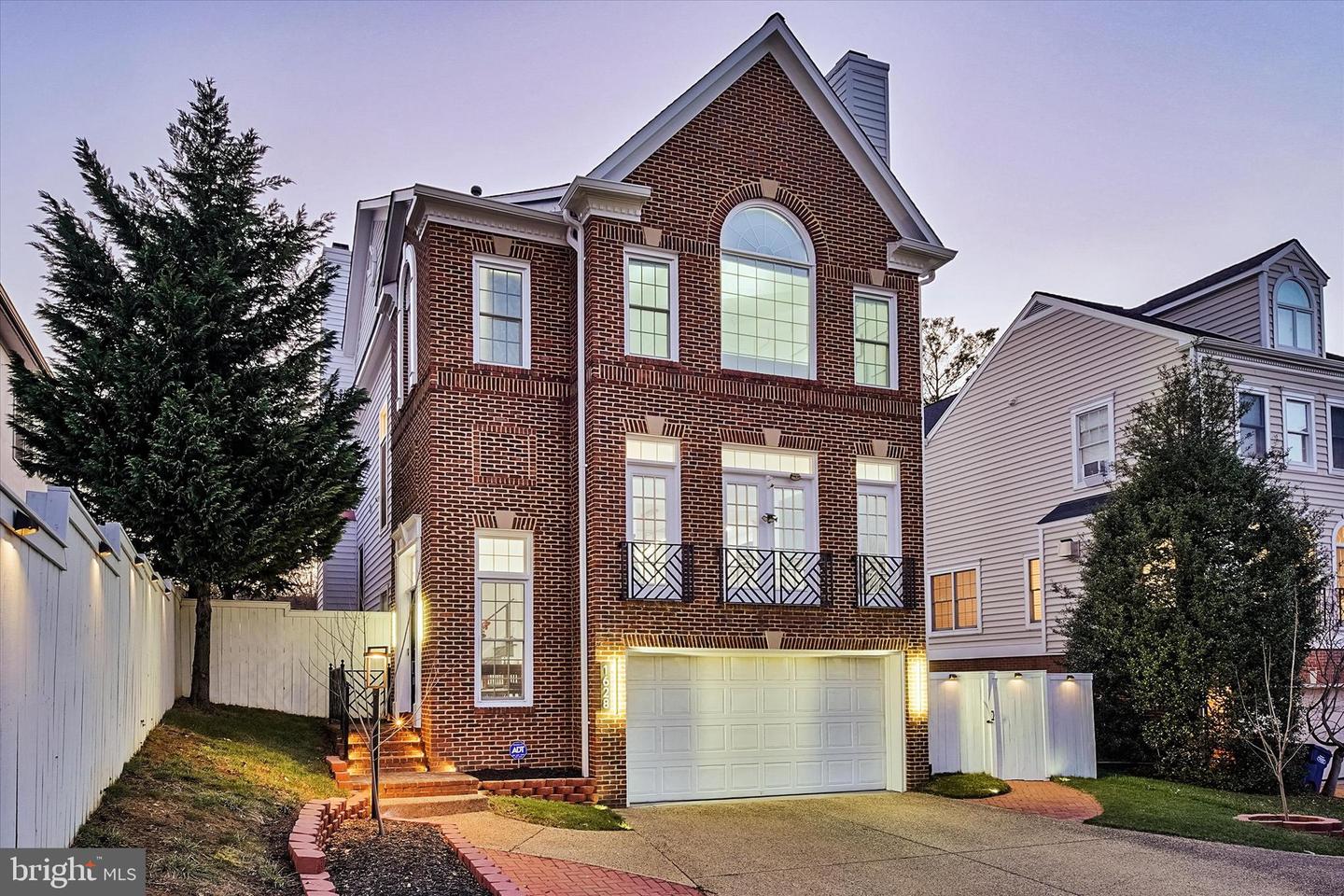 1628 Great Falls Street, Mclean