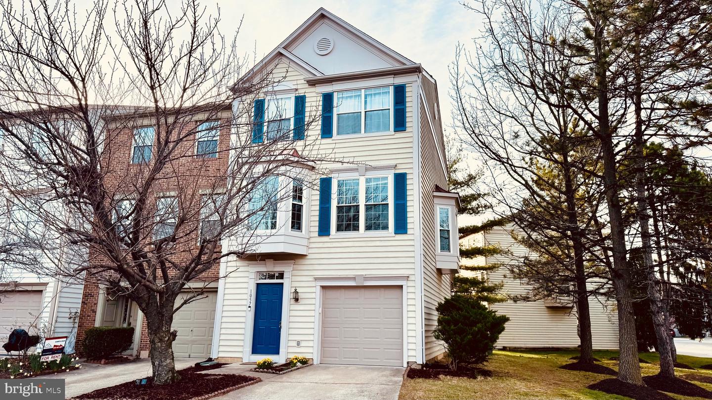 1057 Lexus Way, Herndon