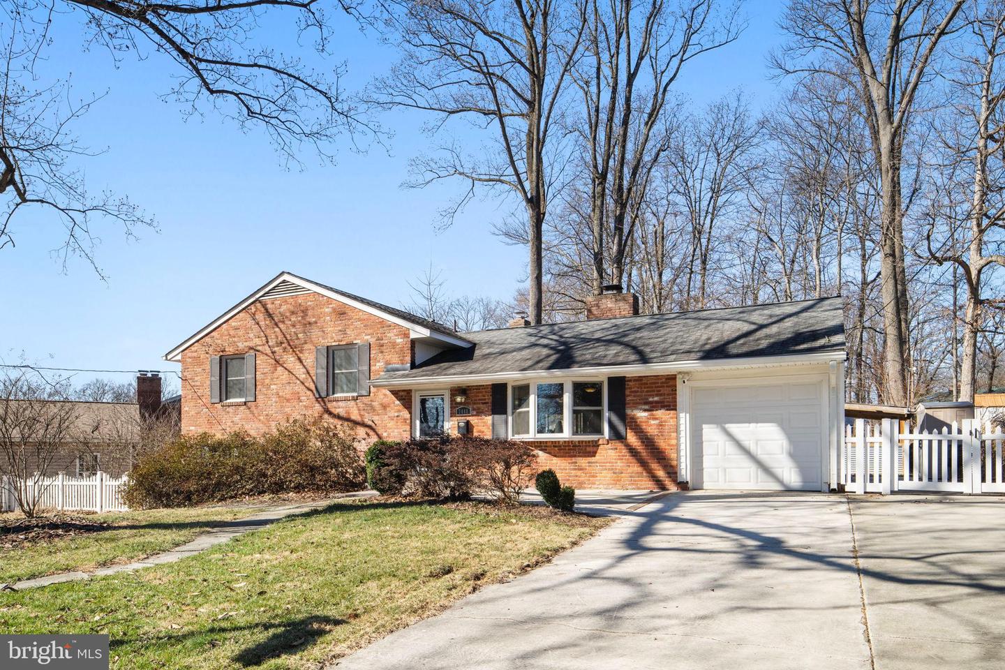 7448 Long Pine Drive, Springfield