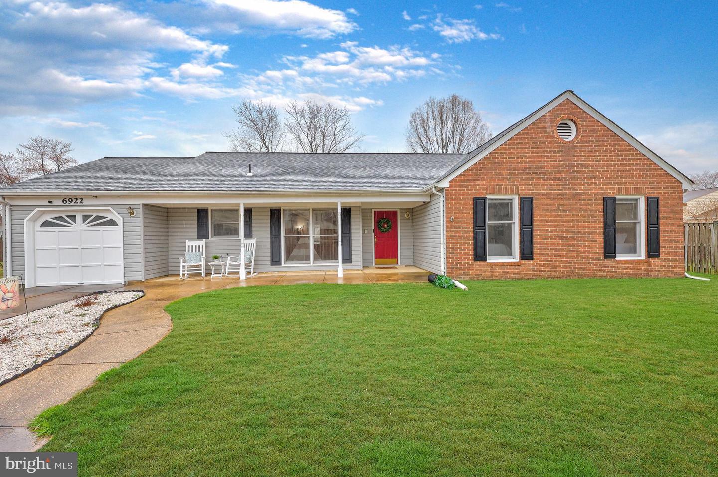 6922 Lodestone Court, Alexandria