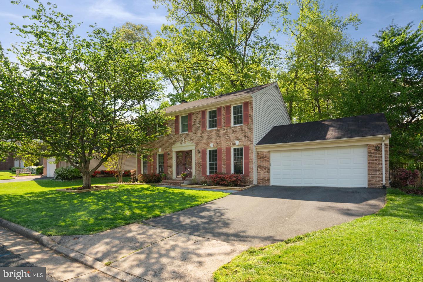 9833 Natick Road, Burke