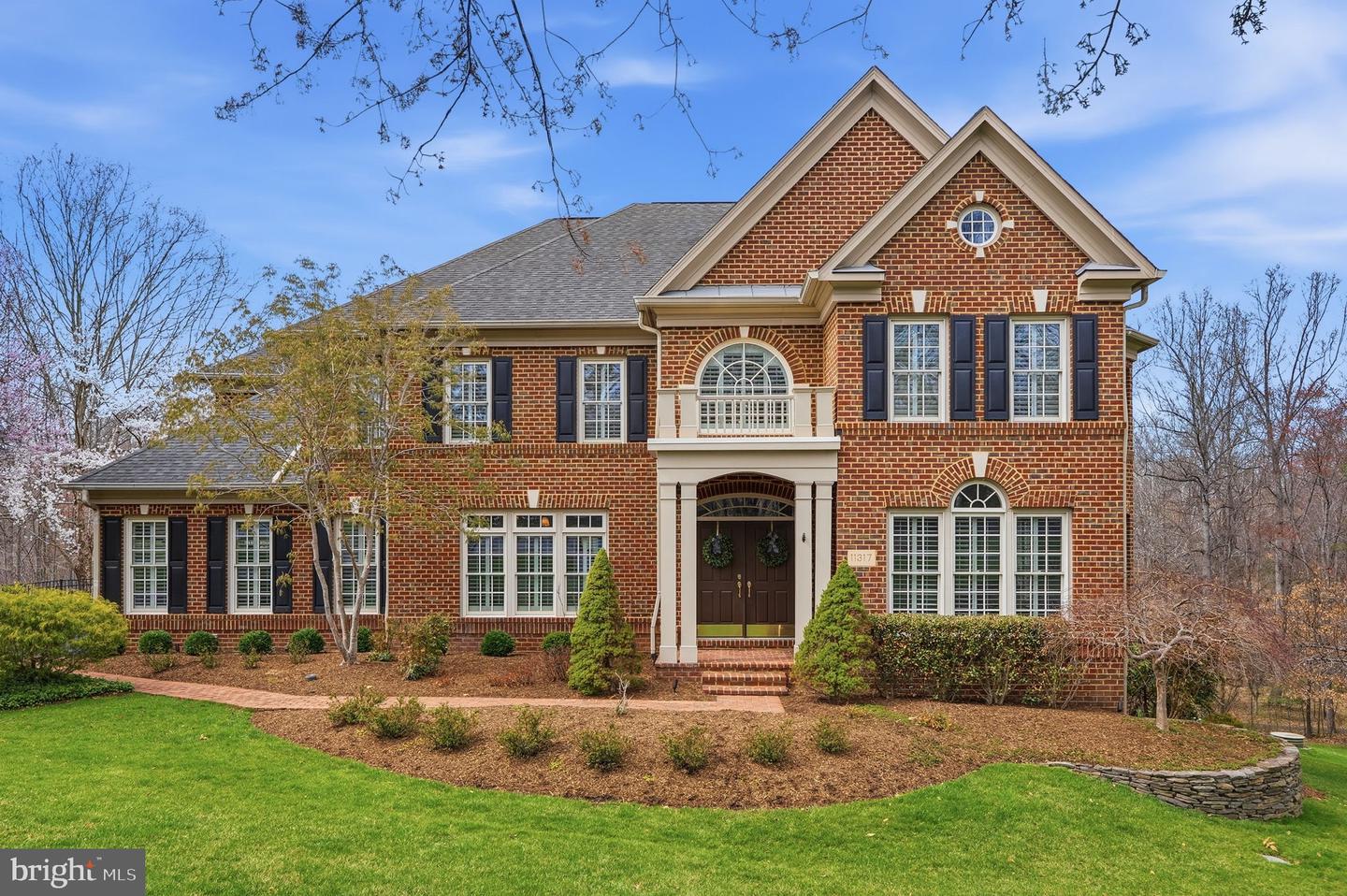 11317 Walnut Creek Court, Oakton