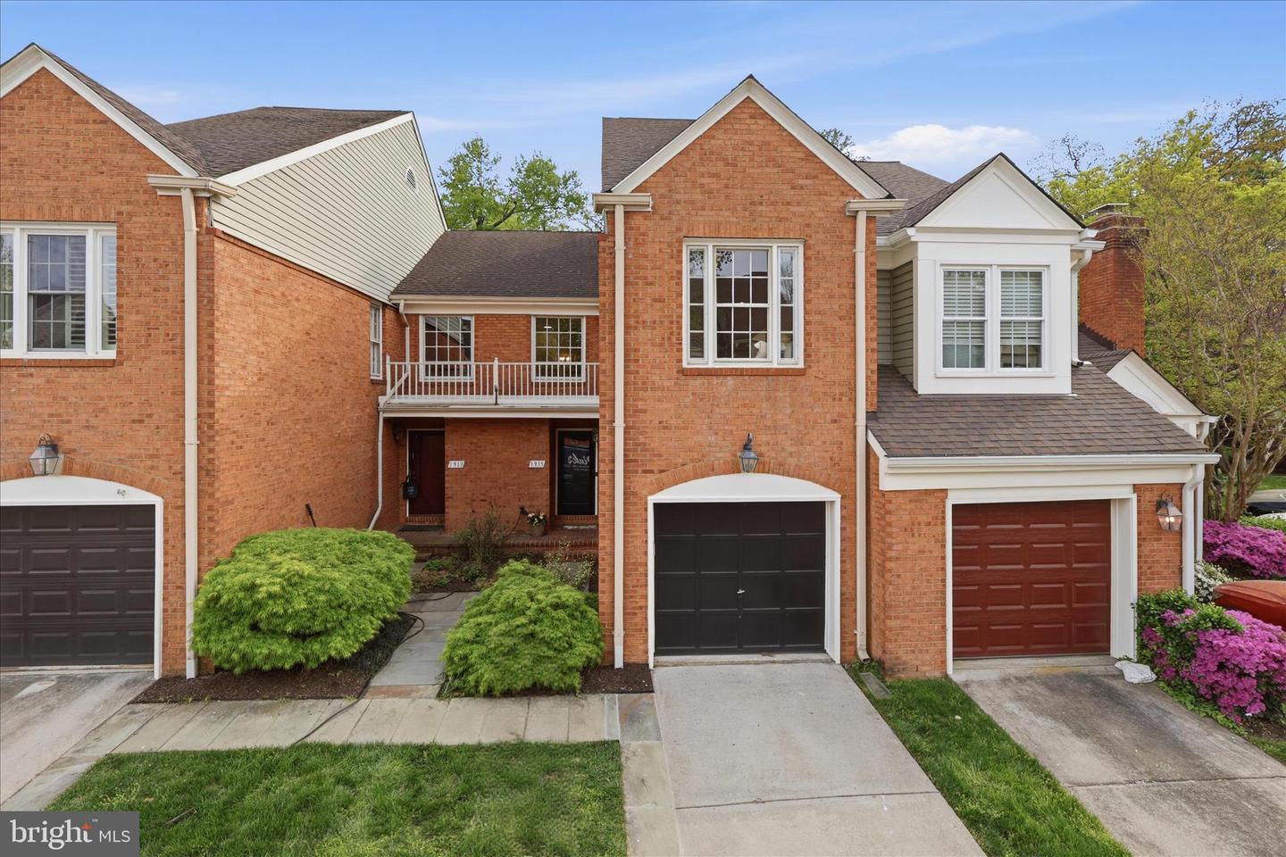1915 Duffield Lane, Alexandria