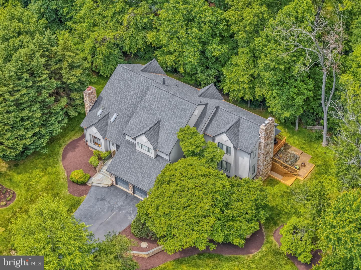904 Falls Bridge Lane