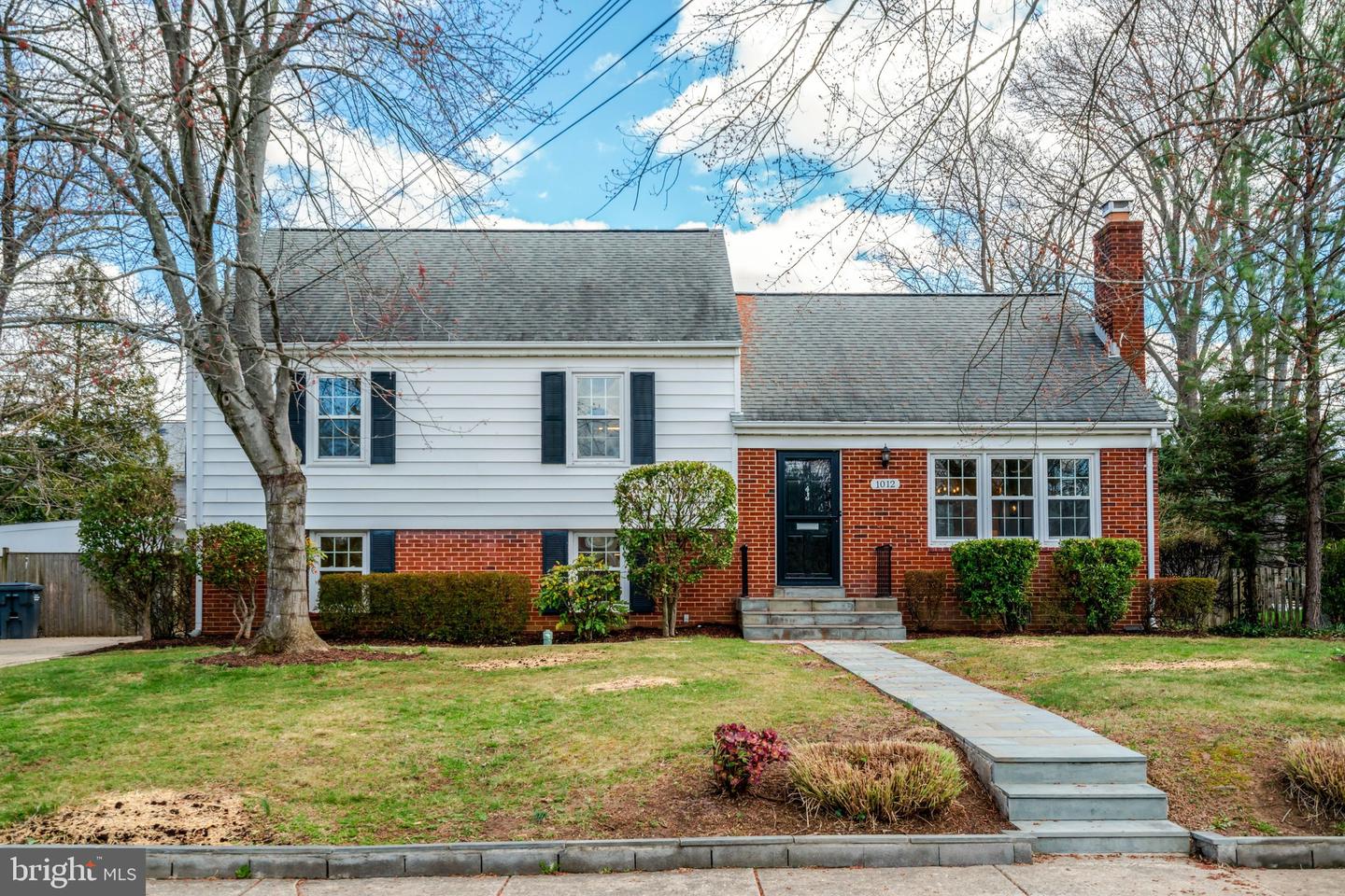 1012 Croton Drive, Alexandria