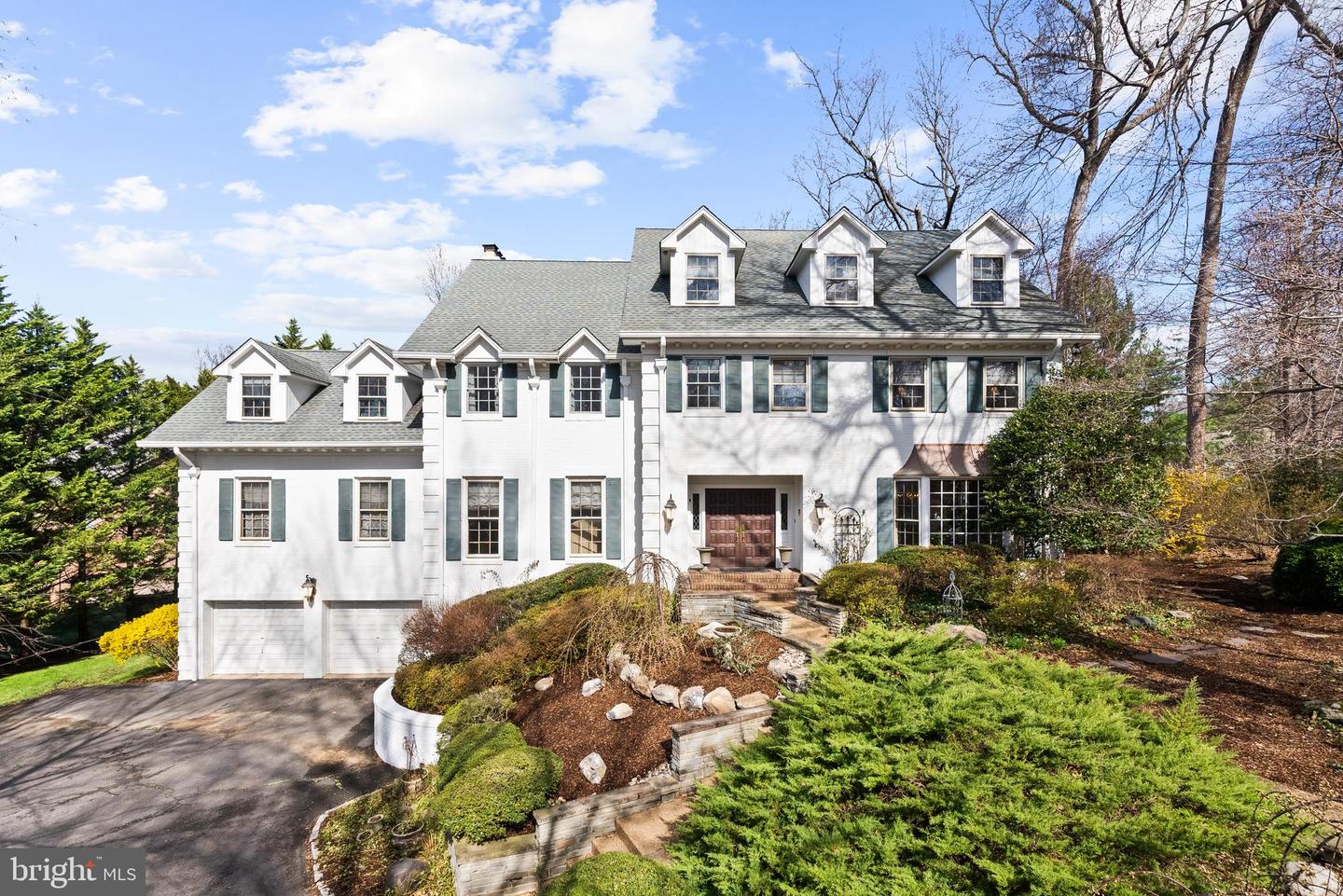 644 Live Oak Drive, Mclean