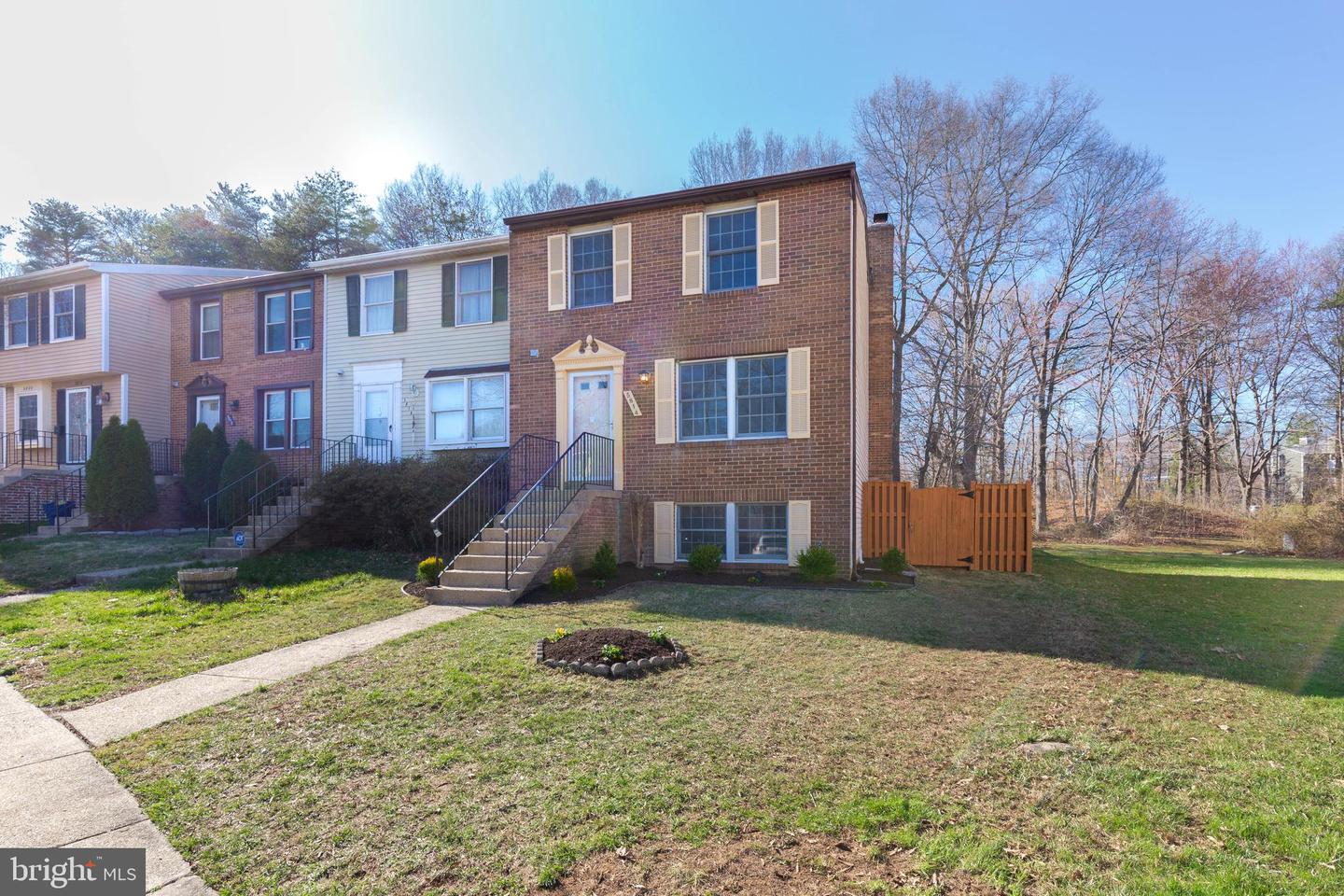 5814 Rock Forest Court, Centreville