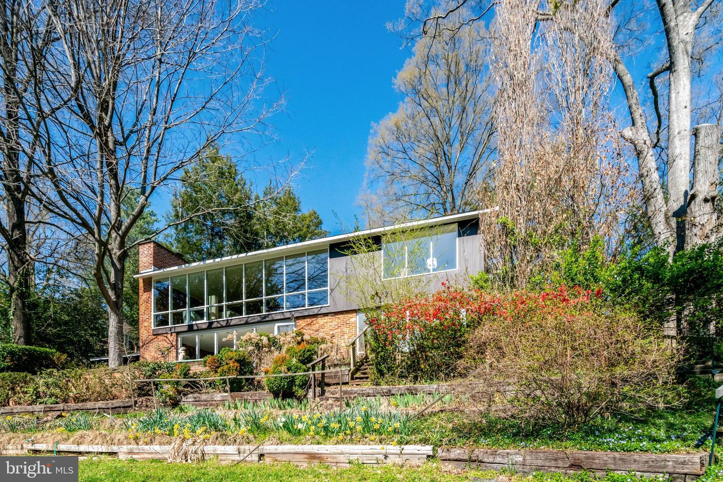 7400 Rebecca Drive, Alexandria