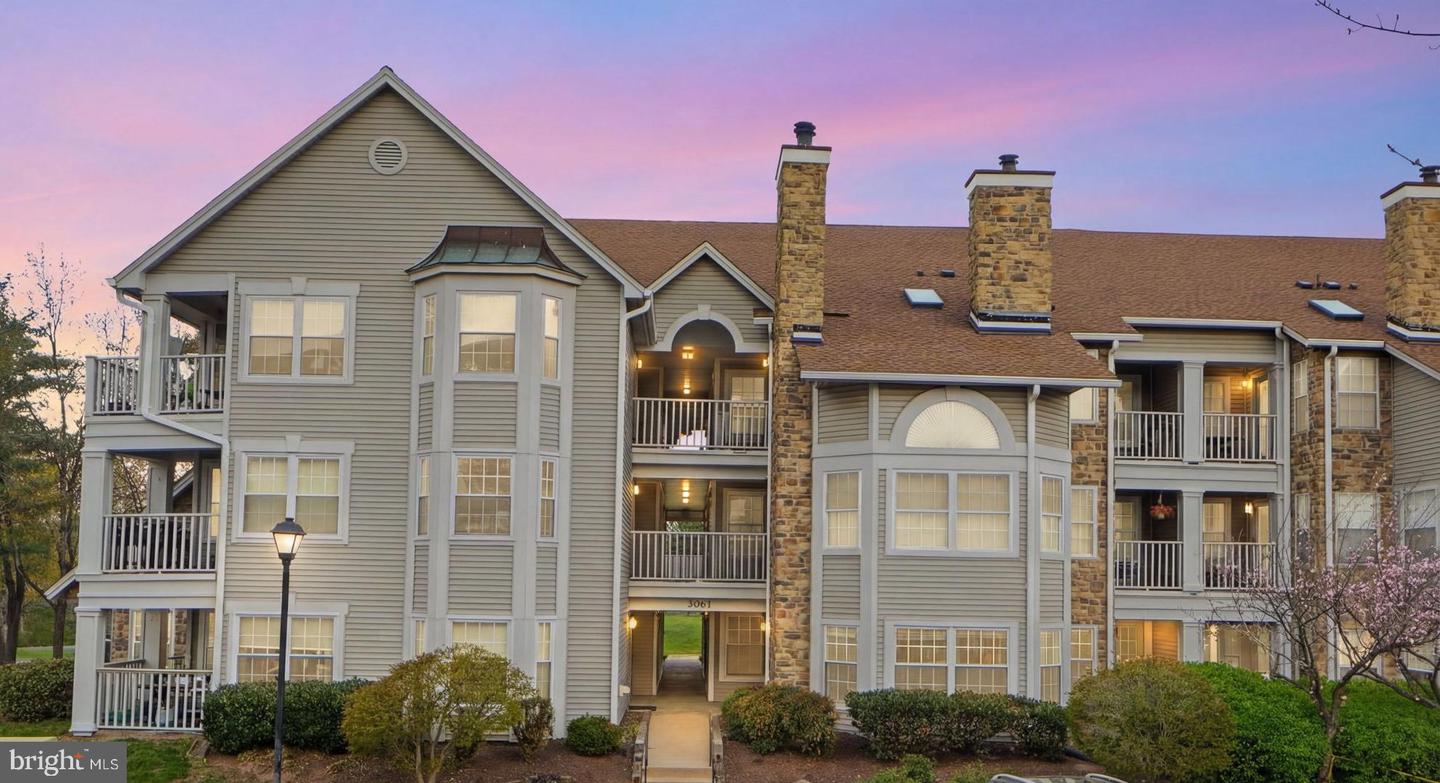 5601 Willoughby Newton Drive #16, Centreville