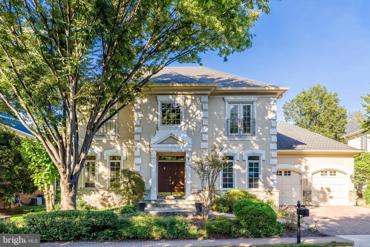 7405 Old Maple Sq, Mclean
