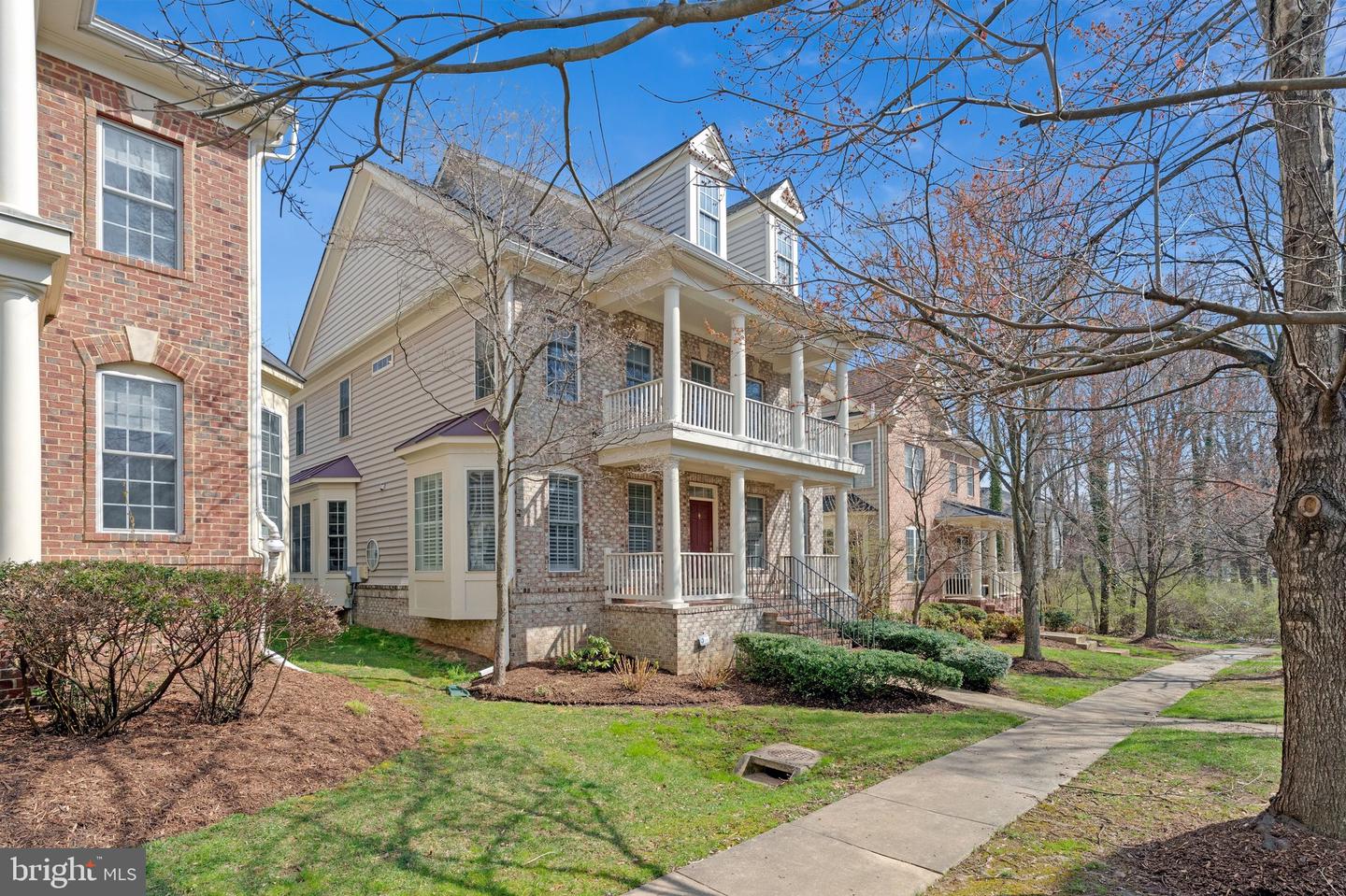 9183 Topaz Street, Fairfax