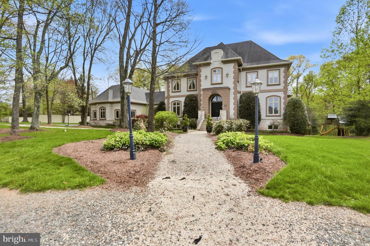 606 Kentland Drive