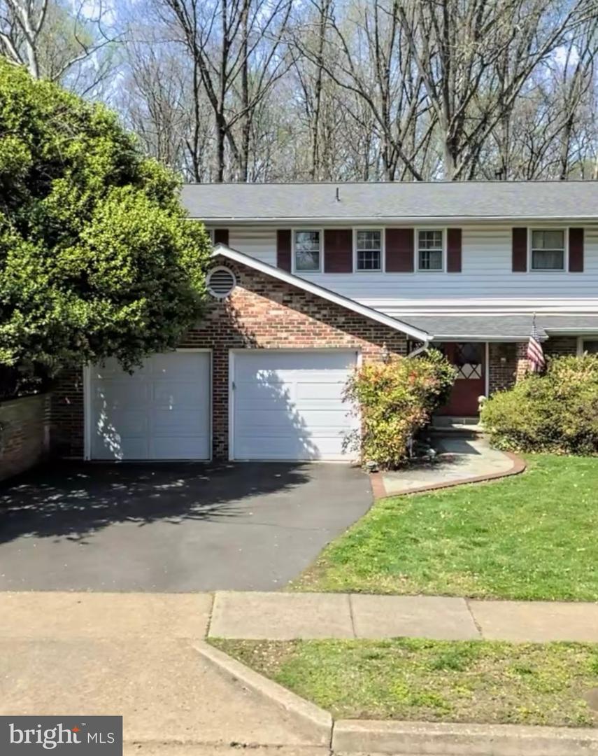 6110 Harmon Place, Springfield