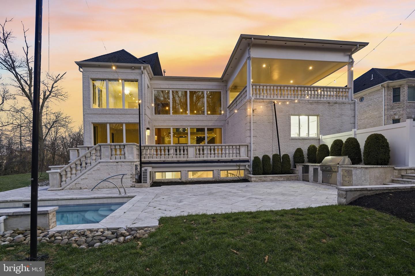 6600 Reserves Hill Court