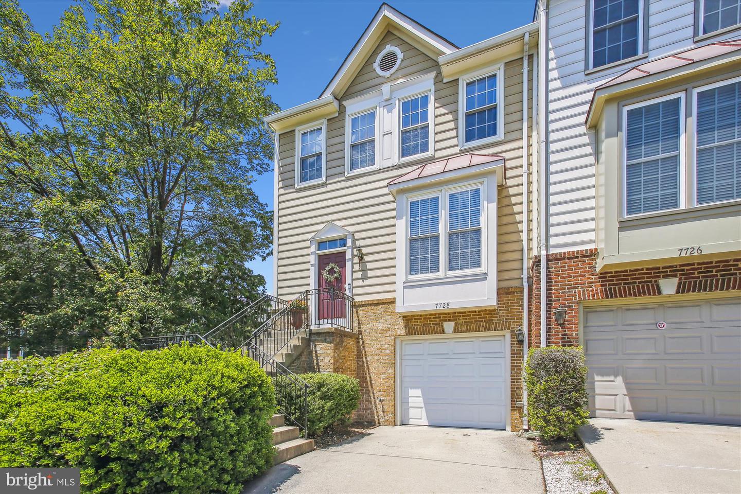 7728 Hickory Glen Way, Springfield