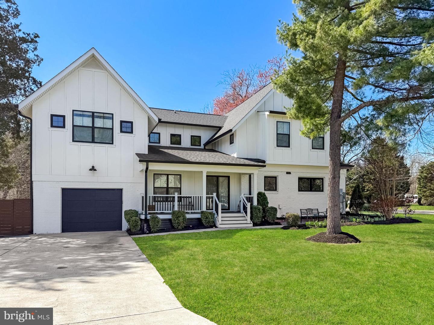 1501 Shenandoah Road, Alexandria