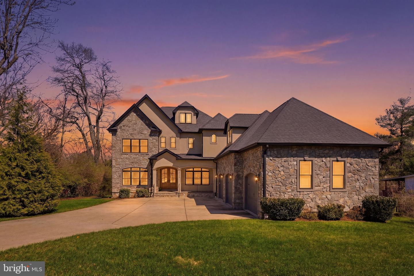 2525 Flint Hill Road, Vienna