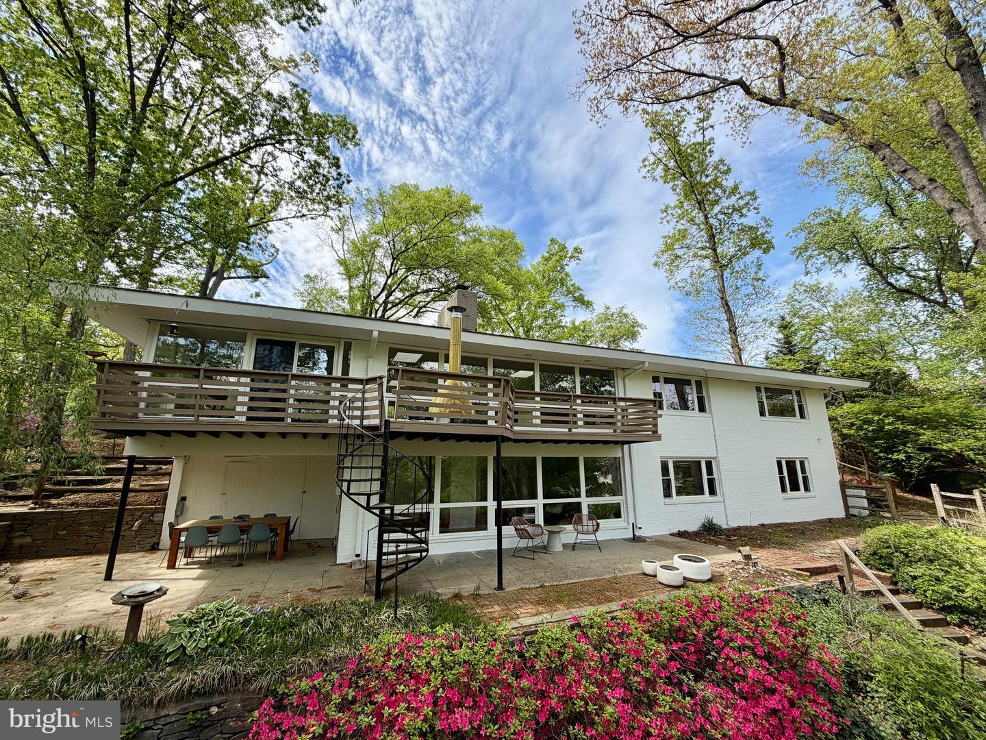 6124 Beachway Drive, Falls Church