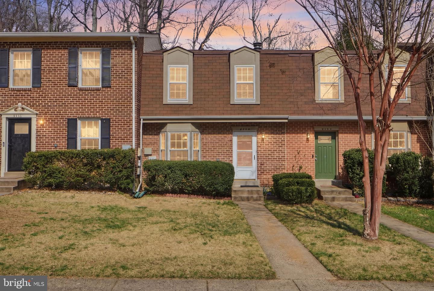 6404 Blarney Stone Court, Springfield