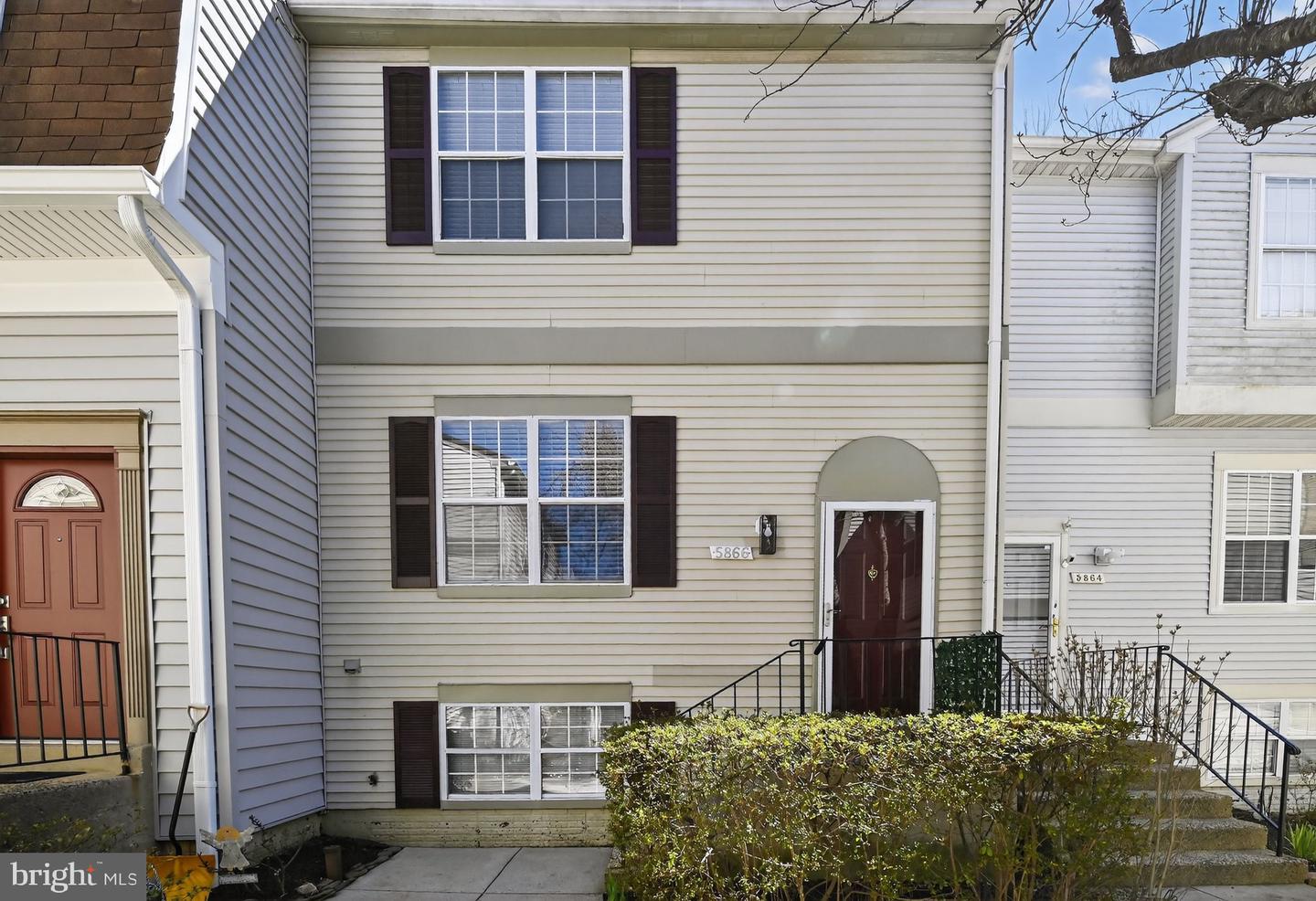 5866 Bridgetown Ct, Burke