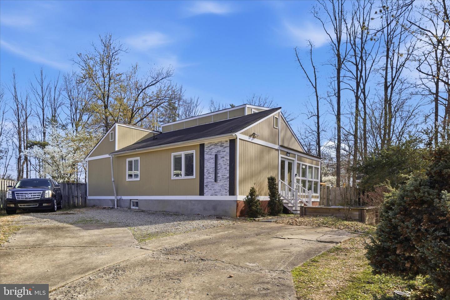 5515 Westcliff Court, Burke