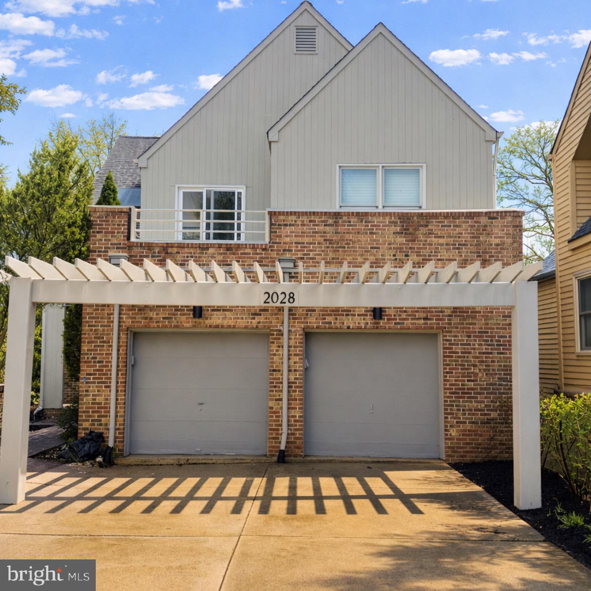 2028 Beacon Place, Reston