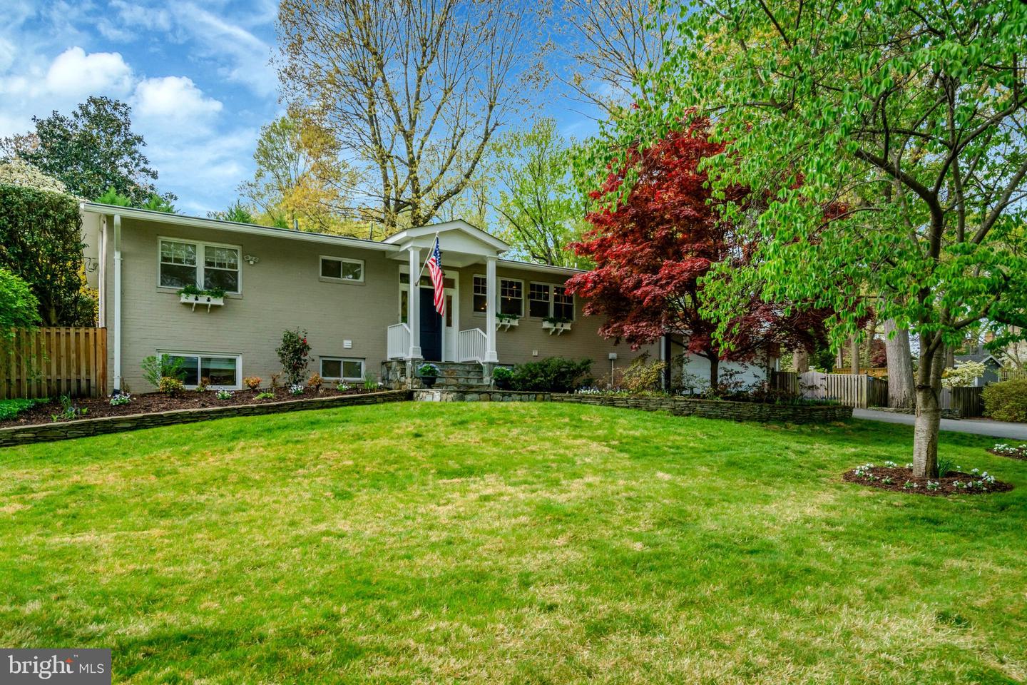 3911 Locust Lane, Alexandria