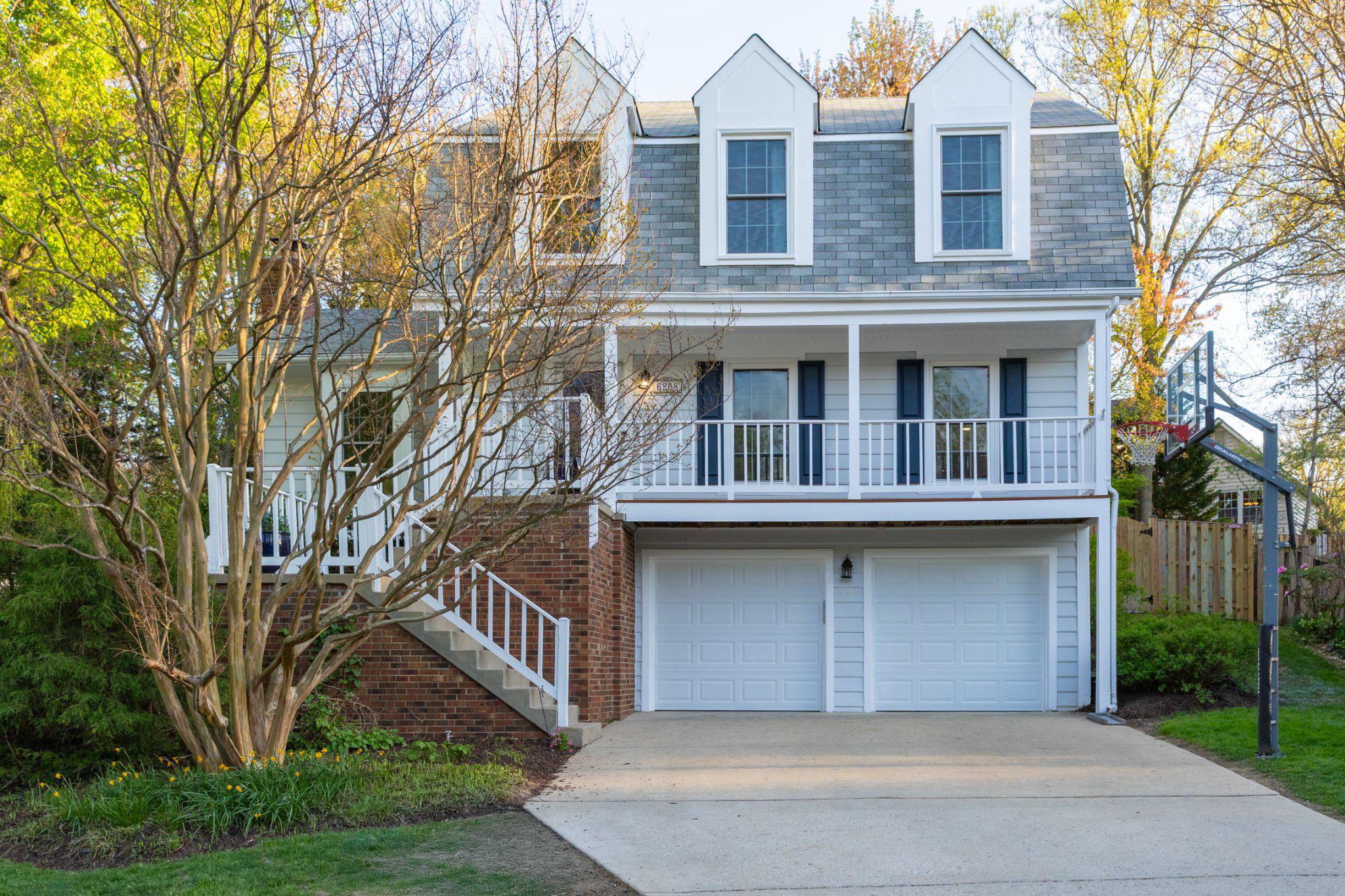6208 Gentle Lane, Alexandria