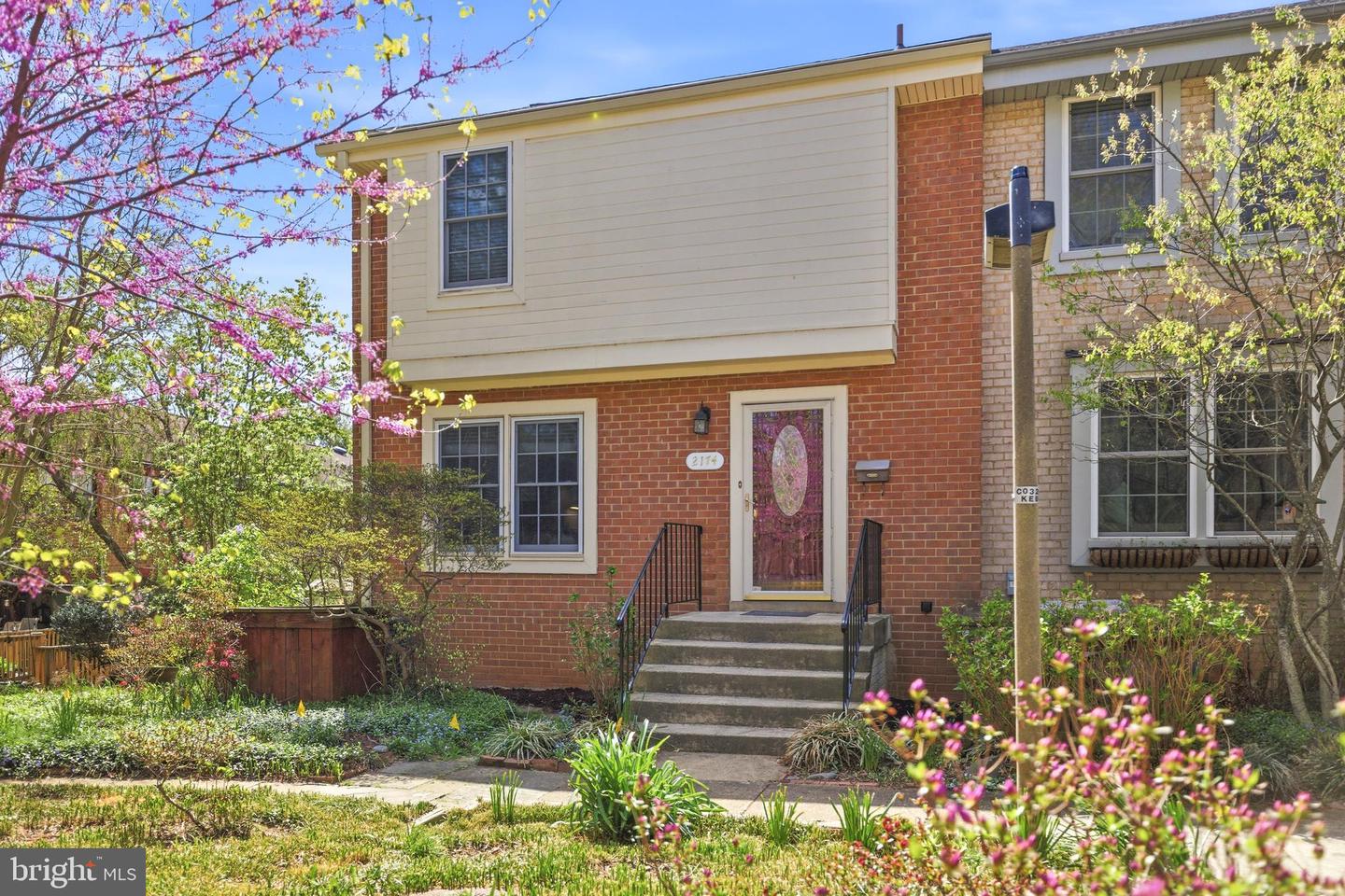 2174 Golf Course Drive, Reston