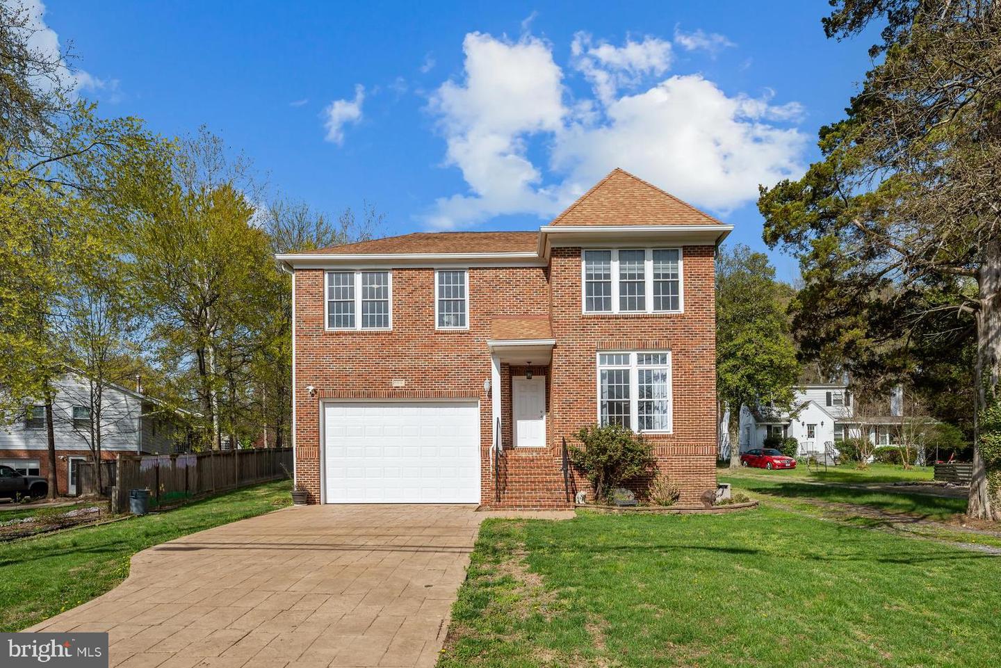 6912 Alpine Drive, Annandale
