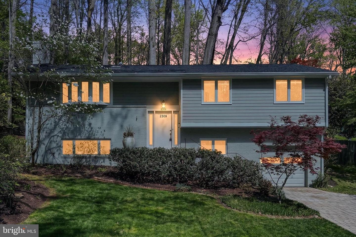 6362 Burton Circle, Falls Church