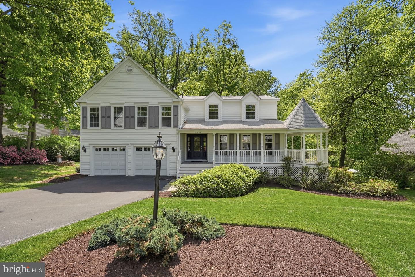 1288 Auburn Grove Lane, Reston