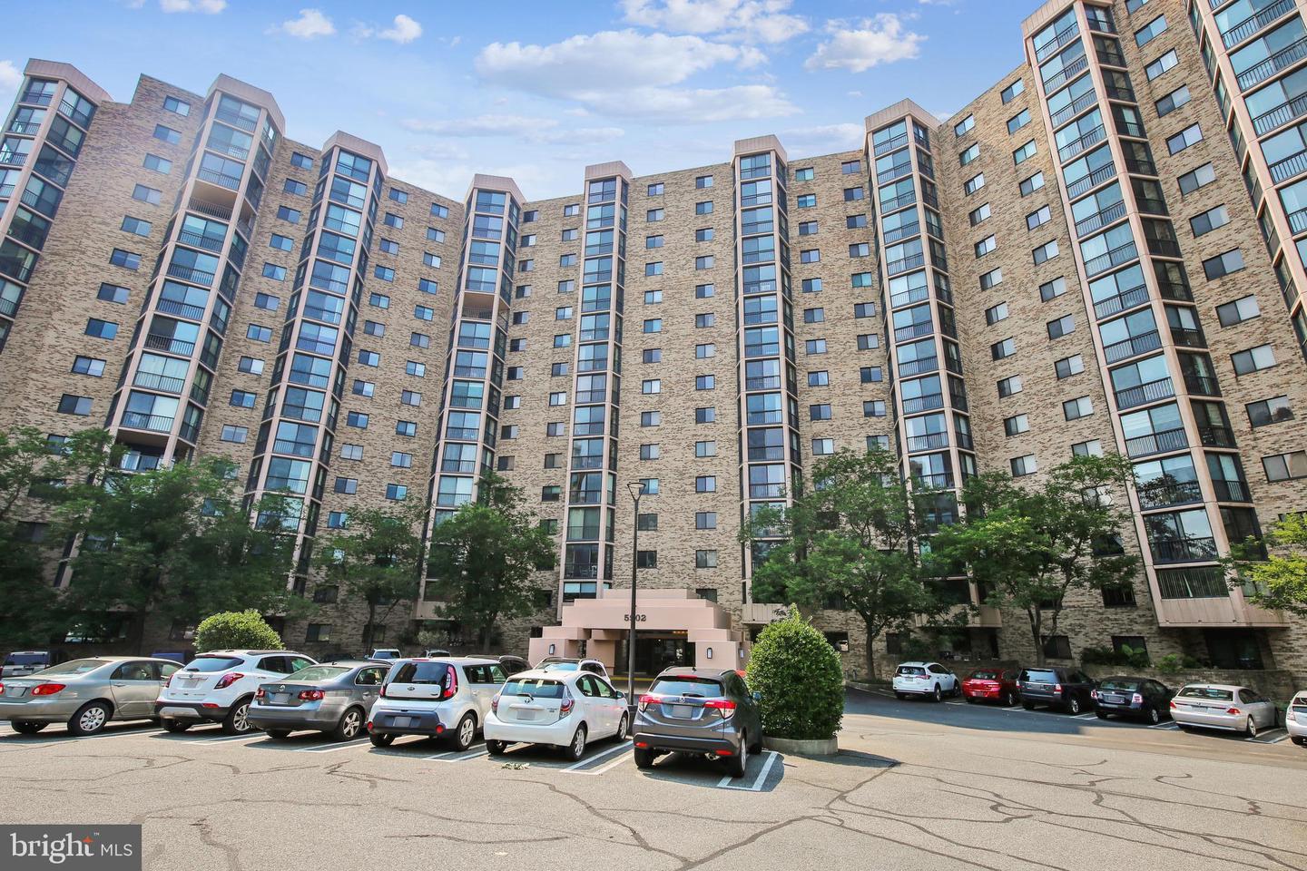 5902 Mount Eagle Drive #310, Alexandria